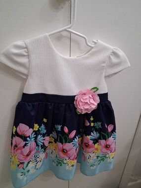 Youngland White and Navy Floral Dress with Pink Flower